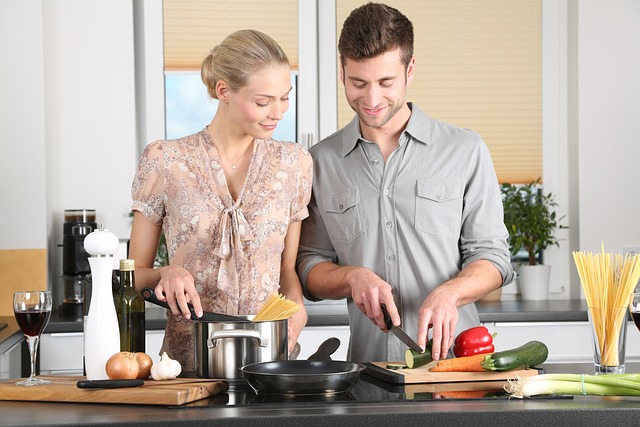 INTRODUCTION TO RELATIONSHIP, SINGLE AND MARRIED
